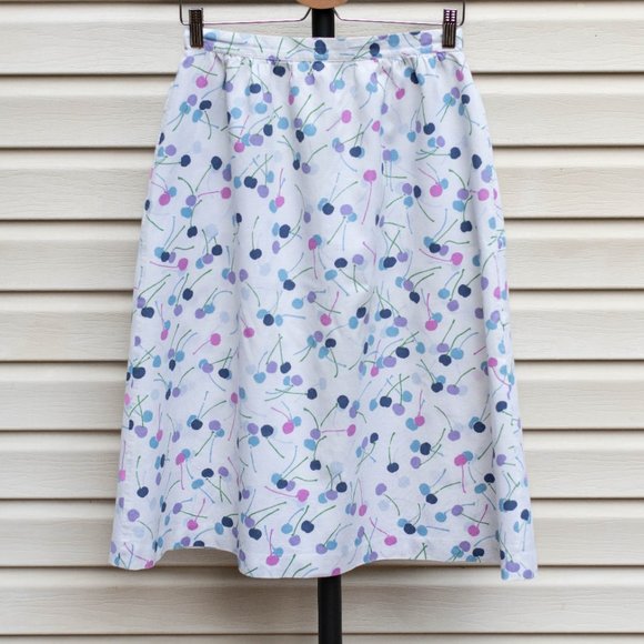 Vintage Rivoli Club Midi Waffle Skirt w Button Front, Cherry Design & Pockets - Picture 2 of 4